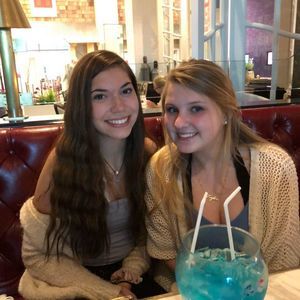 Meet your Posher, Malora